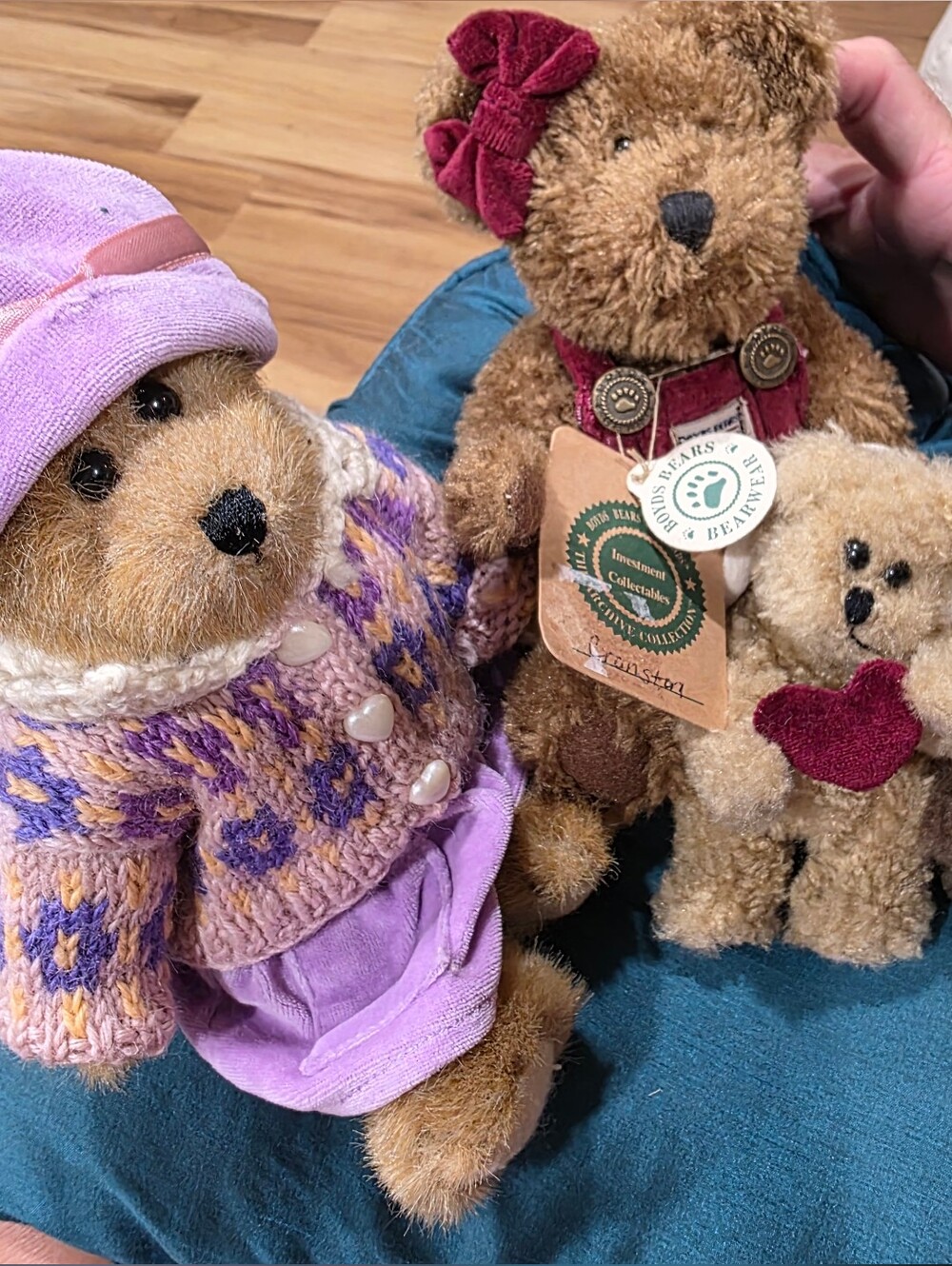 4 BOYDS BEAR COLLECTIBLES